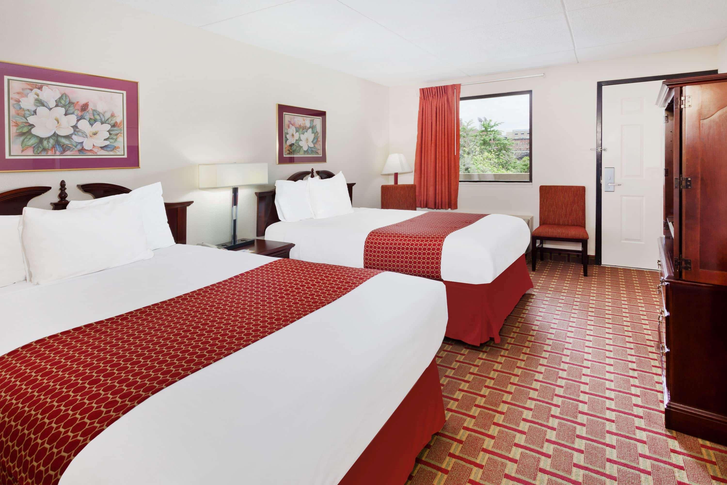 Hotel Bo, A Days Inn By Wyndham Chattanooga Downtown Экстерьер фото
